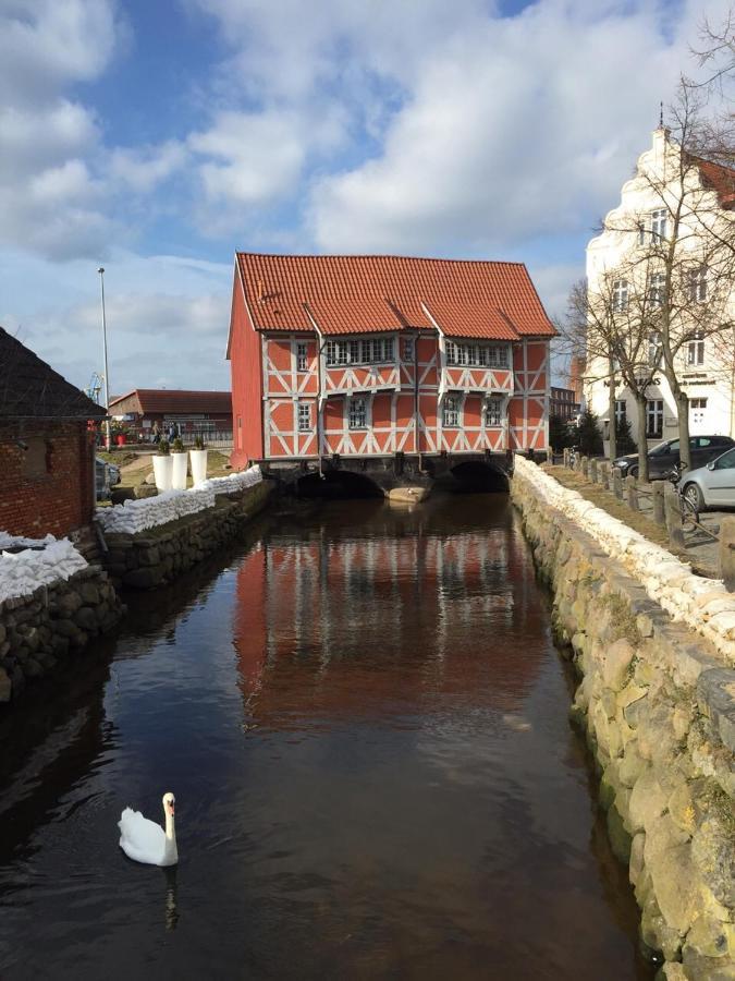 Emilias Hues, Reethaus In Der Bucht Von Wismar Циров Экстерьер фото